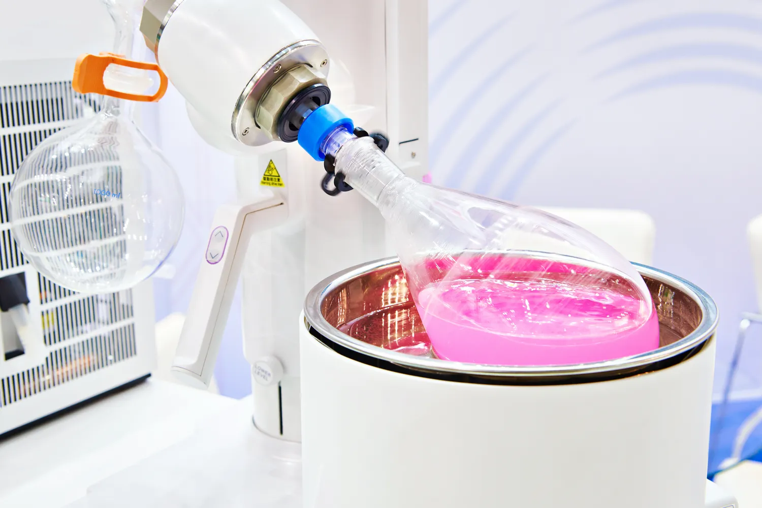 Nowoczesne technologie w destylatorach do rozpuszczalników