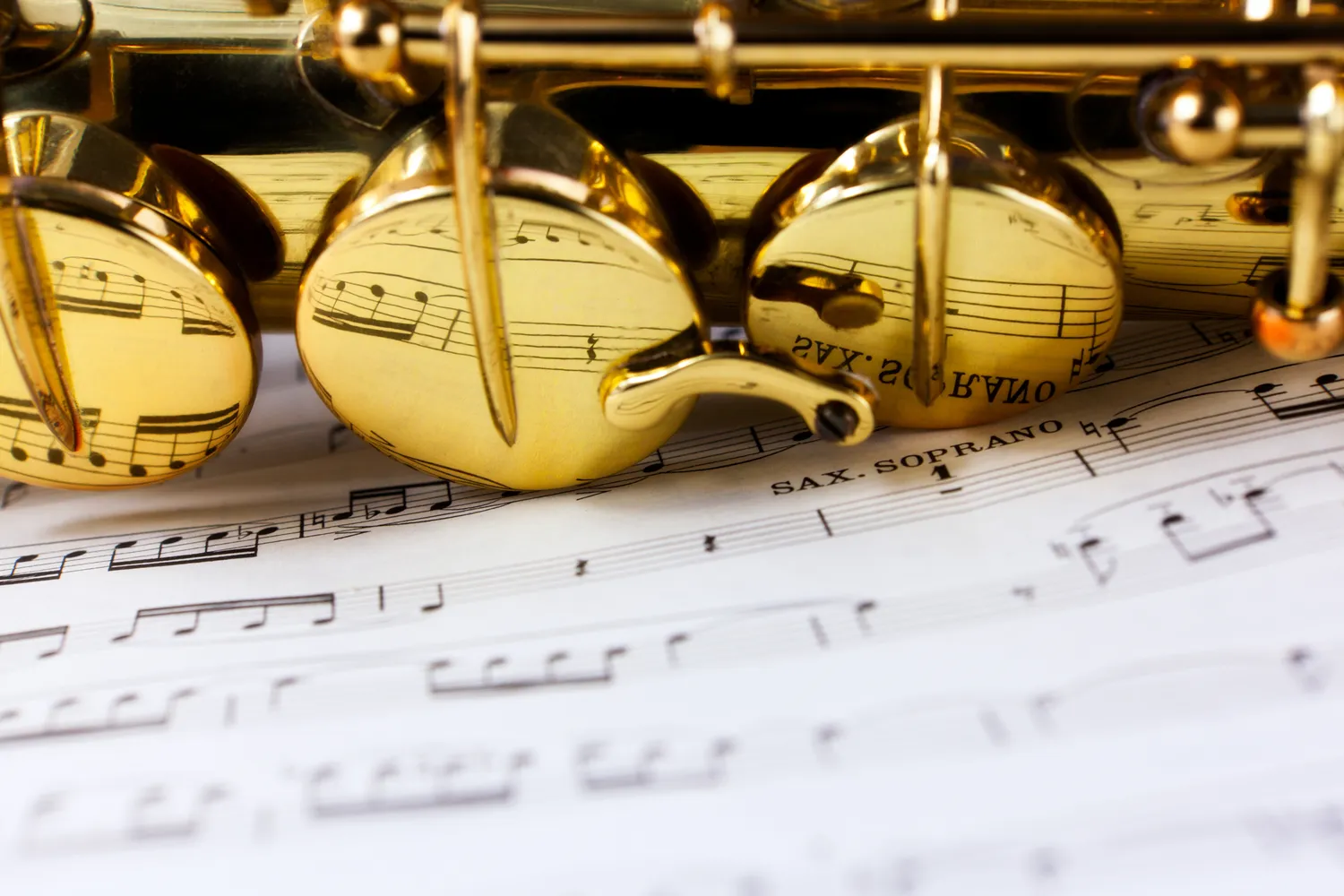 Kto skonstruował saksofon?